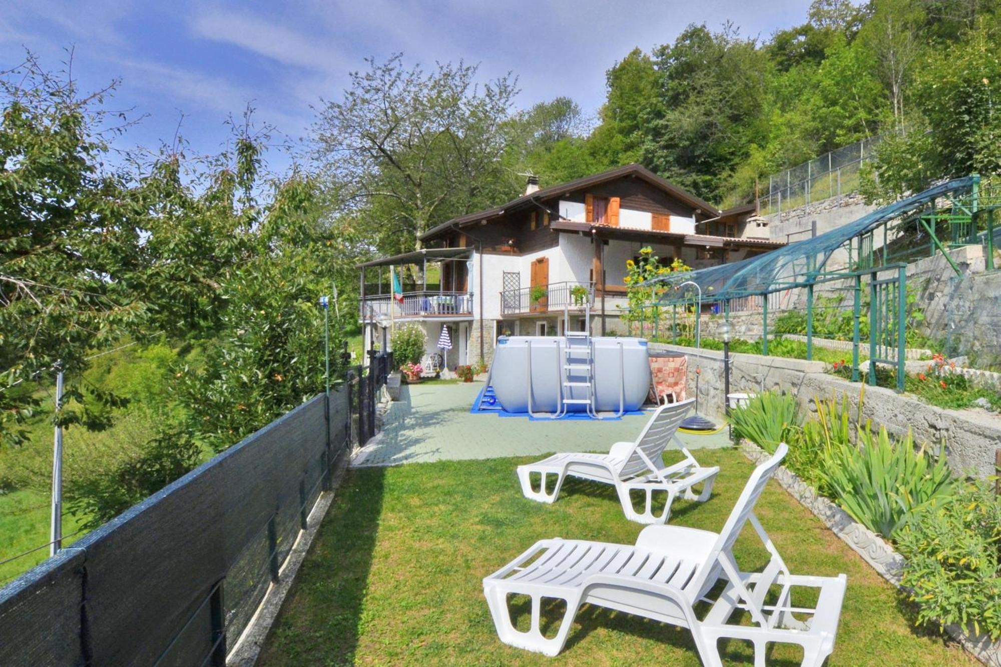 Casa Busso - Happy Rentals Esino Lario المظهر الخارجي الصورة