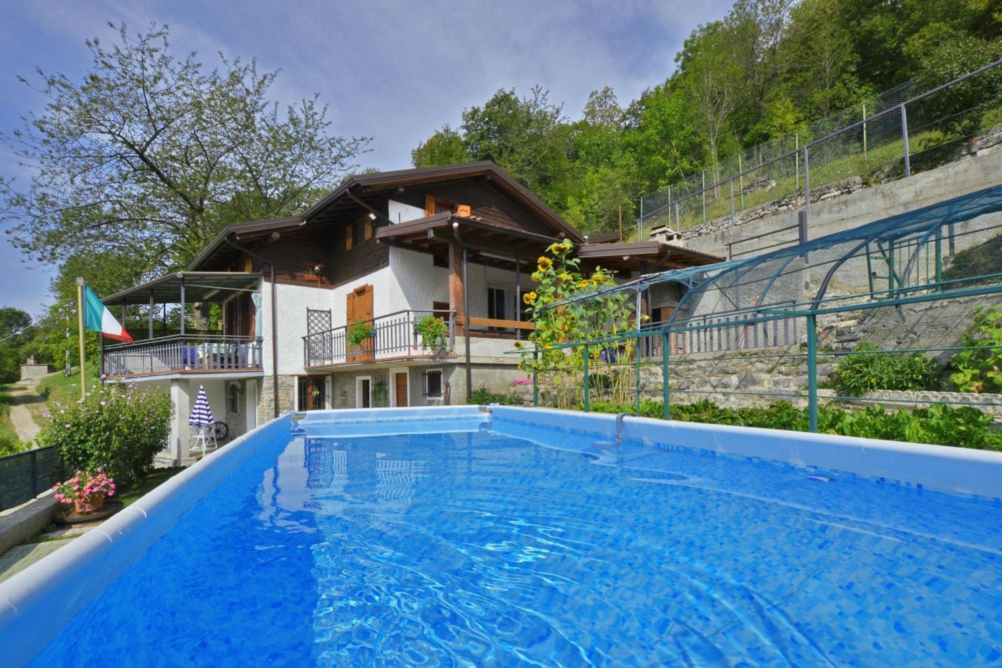 Casa Busso - Happy Rentals Esino Lario المظهر الخارجي الصورة