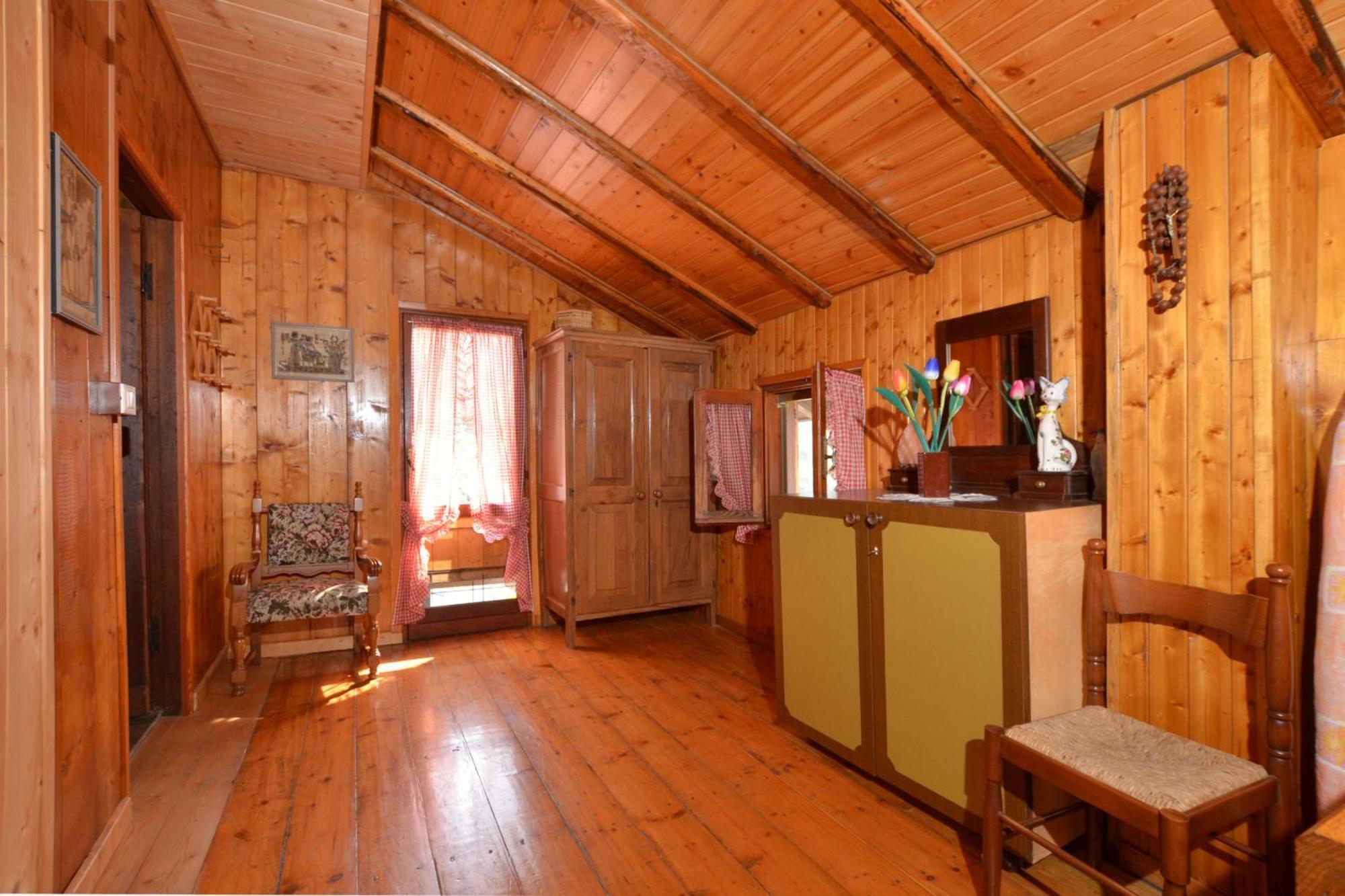 Casa Busso - Happy Rentals Esino Lario المظهر الخارجي الصورة
