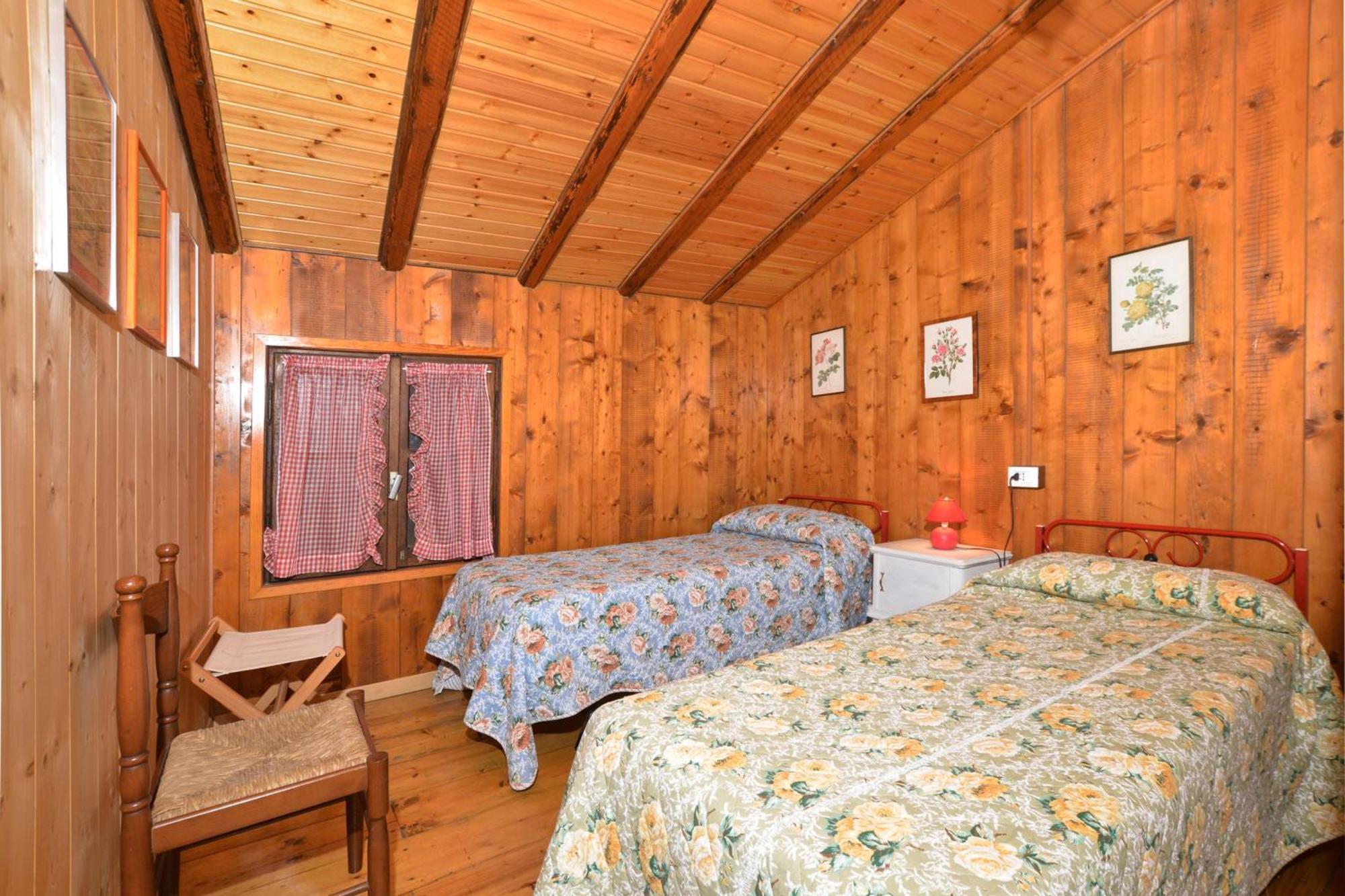 Casa Busso - Happy Rentals Esino Lario المظهر الخارجي الصورة