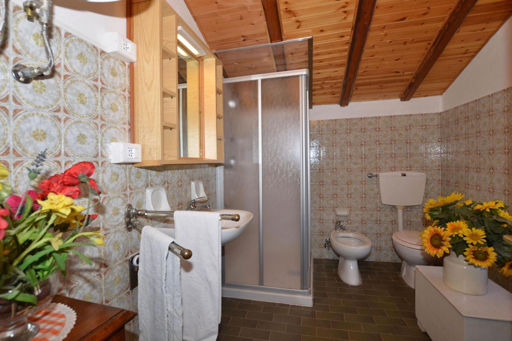 Casa Busso - Happy Rentals Esino Lario المظهر الخارجي الصورة